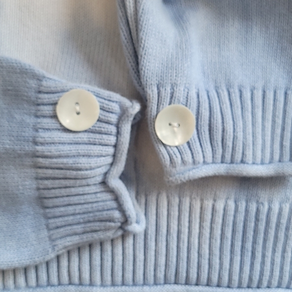 Elizabeth and James Blue & White Casual Tie Dye Print Pullover Sweater - Picture 4 of 4